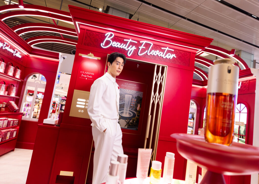 Tyler Ten at the Beauty Elevator | Clarins Beauty Concierge Singapore Edition