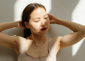 high cortisol levels in women symptoms