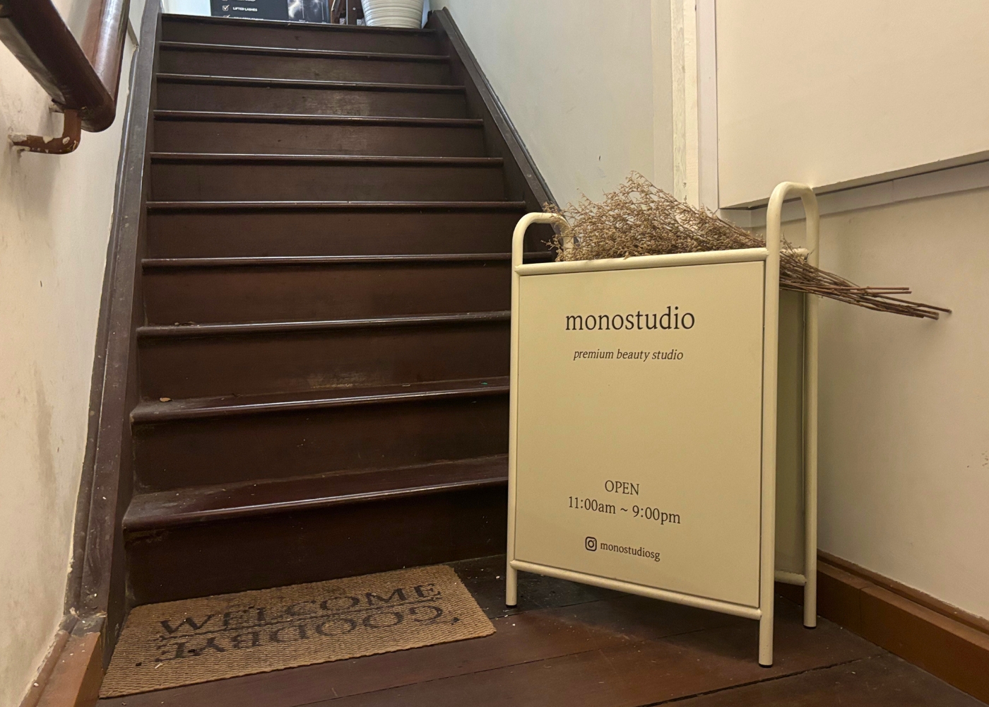 Monostudio Singapore review - Staircase leading up to the studio